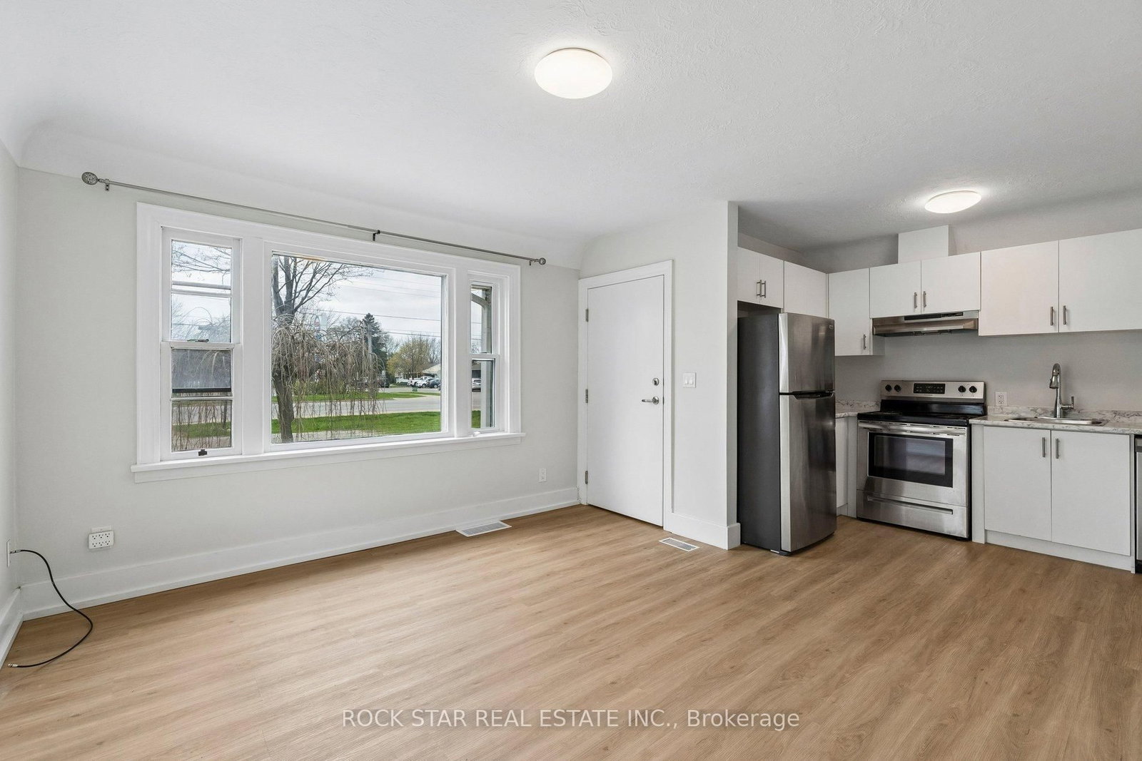 428 THOROLD Road - Photo 17