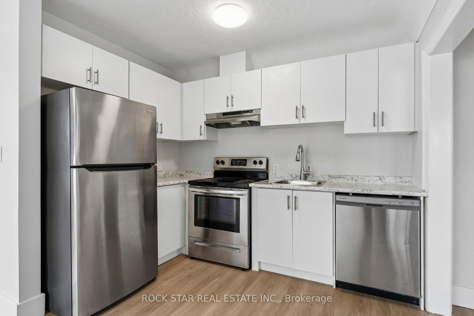 428 THOROLD Road - Photo 21