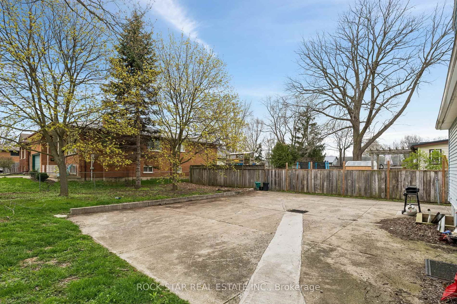 428 THOROLD Road - Photo 41