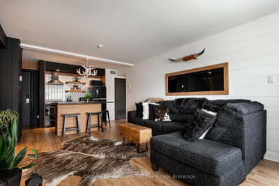 1235 Deerhurst Summit Drive