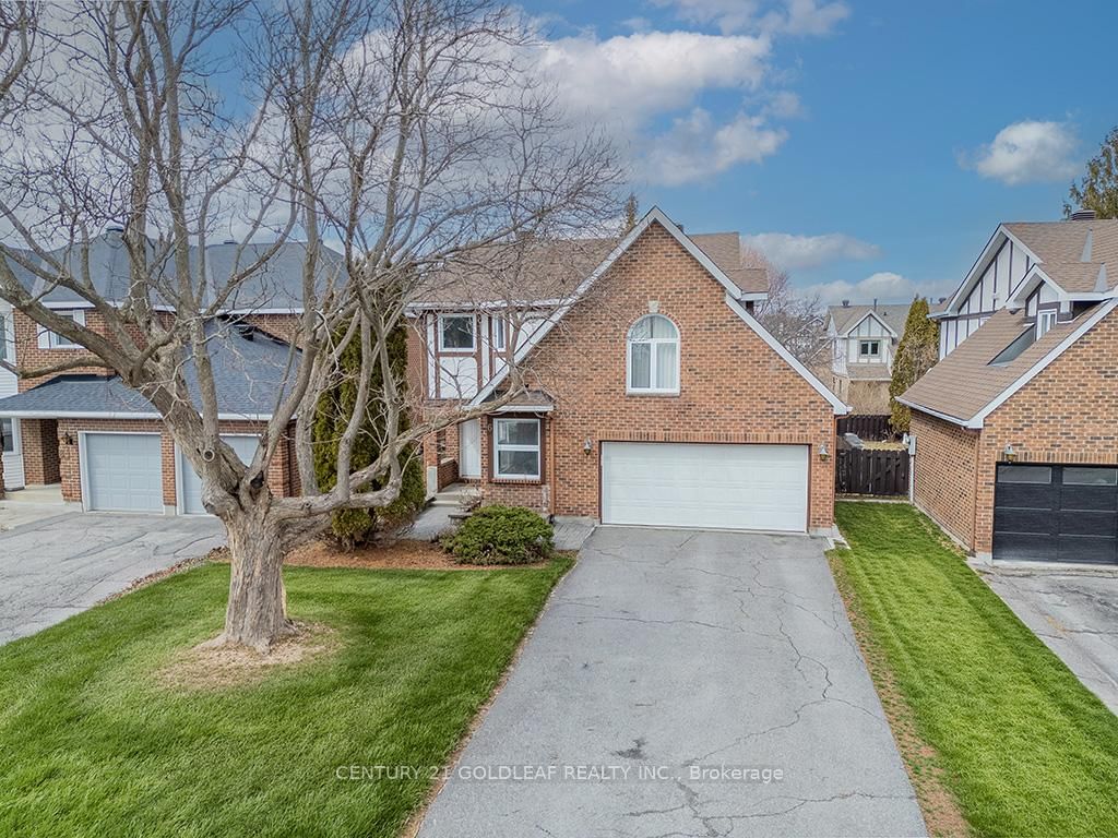 Detached House for sale at 6 Pemberton Crescent, Ottawa, Ontario, K2G 4Y9 - Manordale - MLS: X13055302