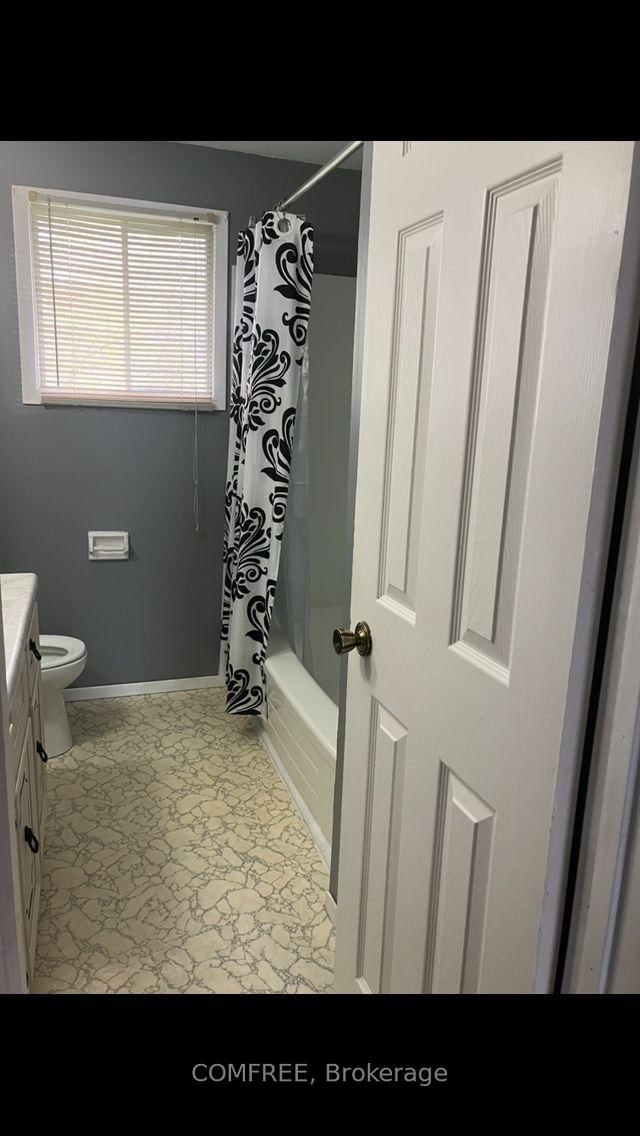 560 Short Street • Petrolia, ON photo 23