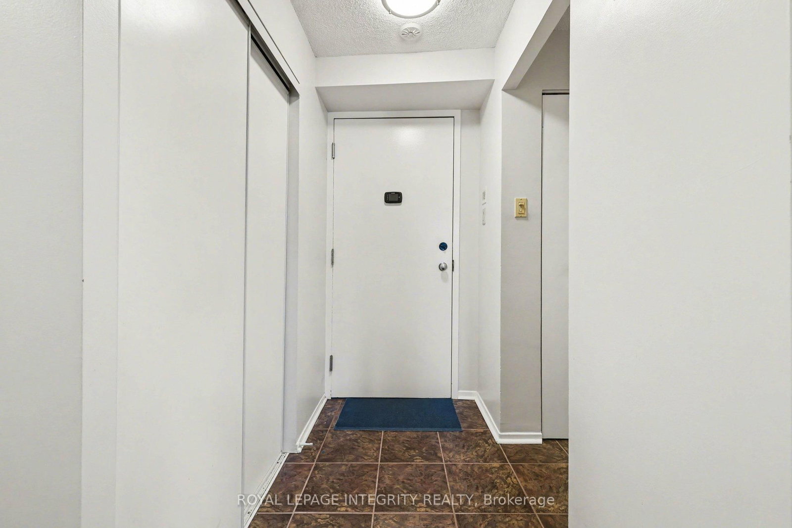 1025 Grenon Avenue, Unit 928 - Photo 2