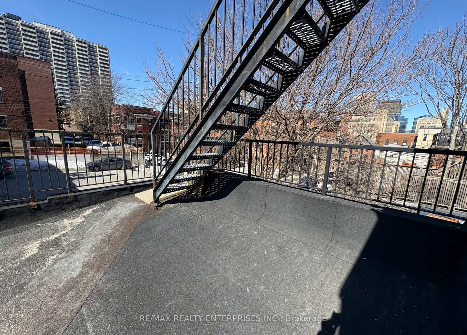 156 James Street S, Unit 3 - Photo 4