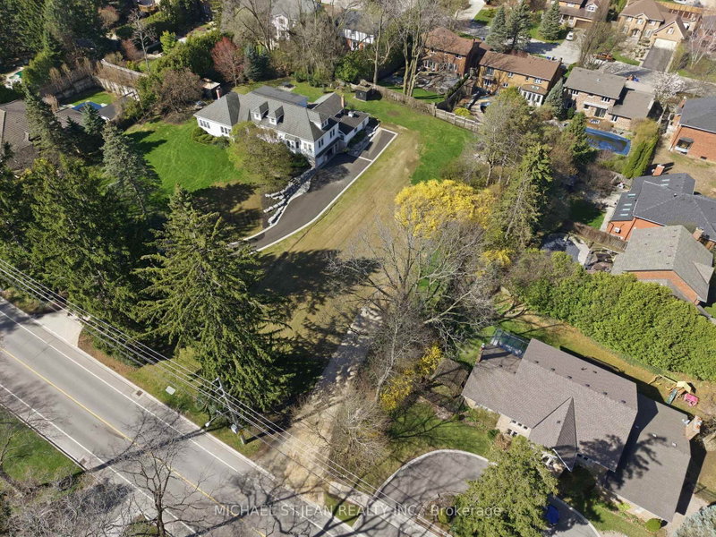 206 Lovers Lane, Hamilton