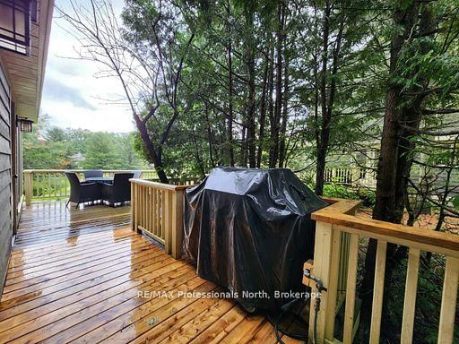 3876 MUSKOKA ROAD 118 • #Sandfield 2, Week 10 • Muskoka Lakes, ON photo 11