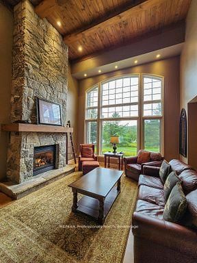 3876 MUSKOKA ROAD 118 • #Sandfield 2, Week 10 • Muskoka Lakes, ON photo 14
