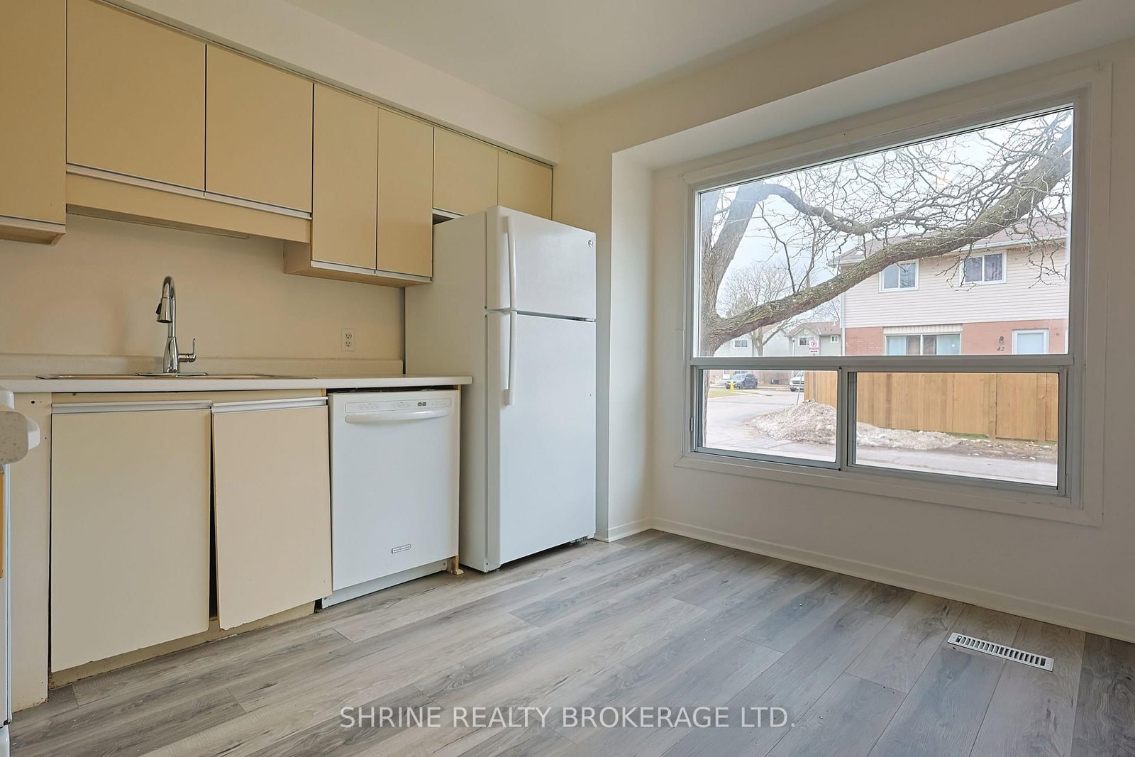 595 Third Street • #51 • London East, ON photo 9