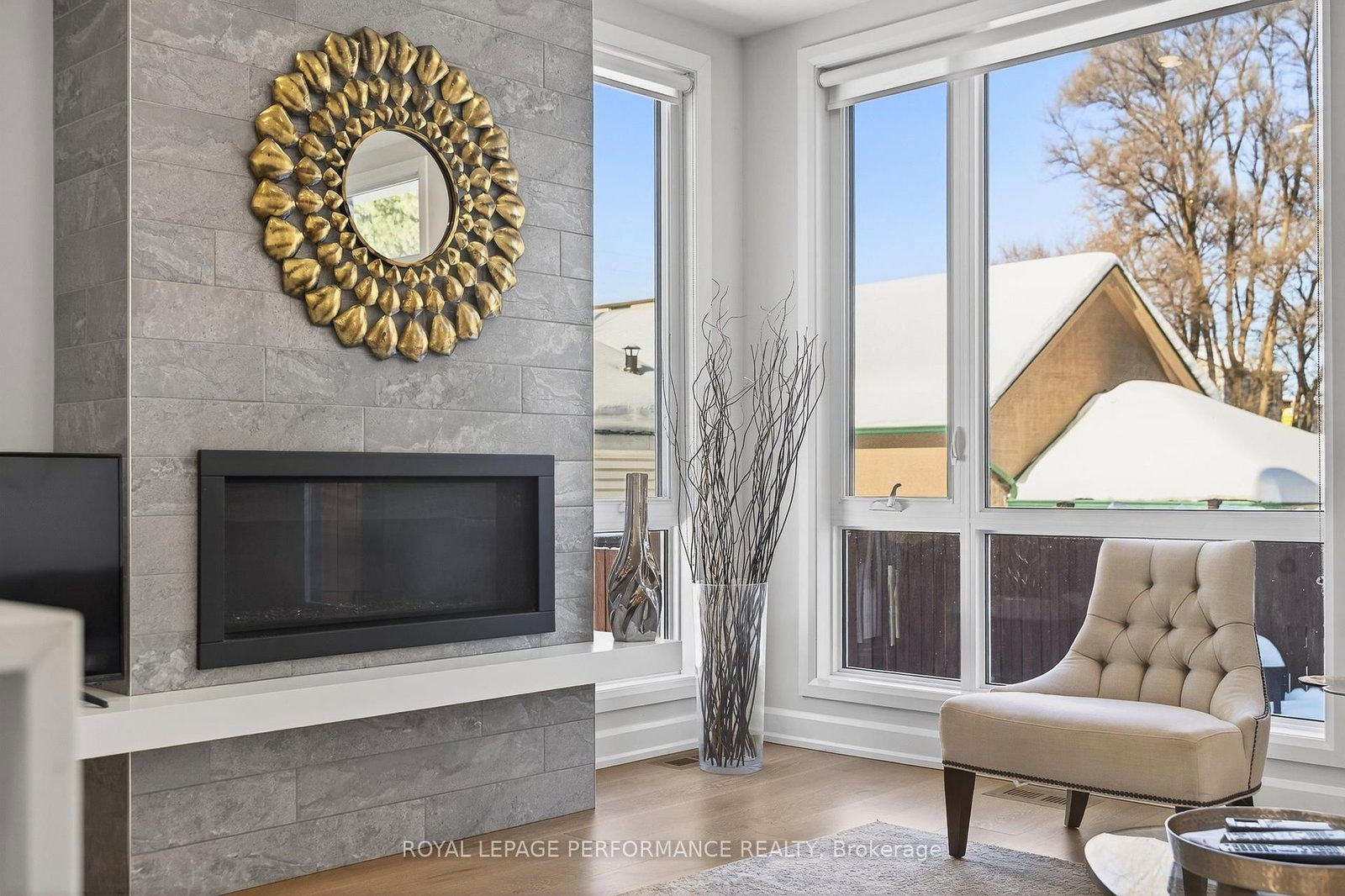 155 Buell Street, Unit B - Photo 21