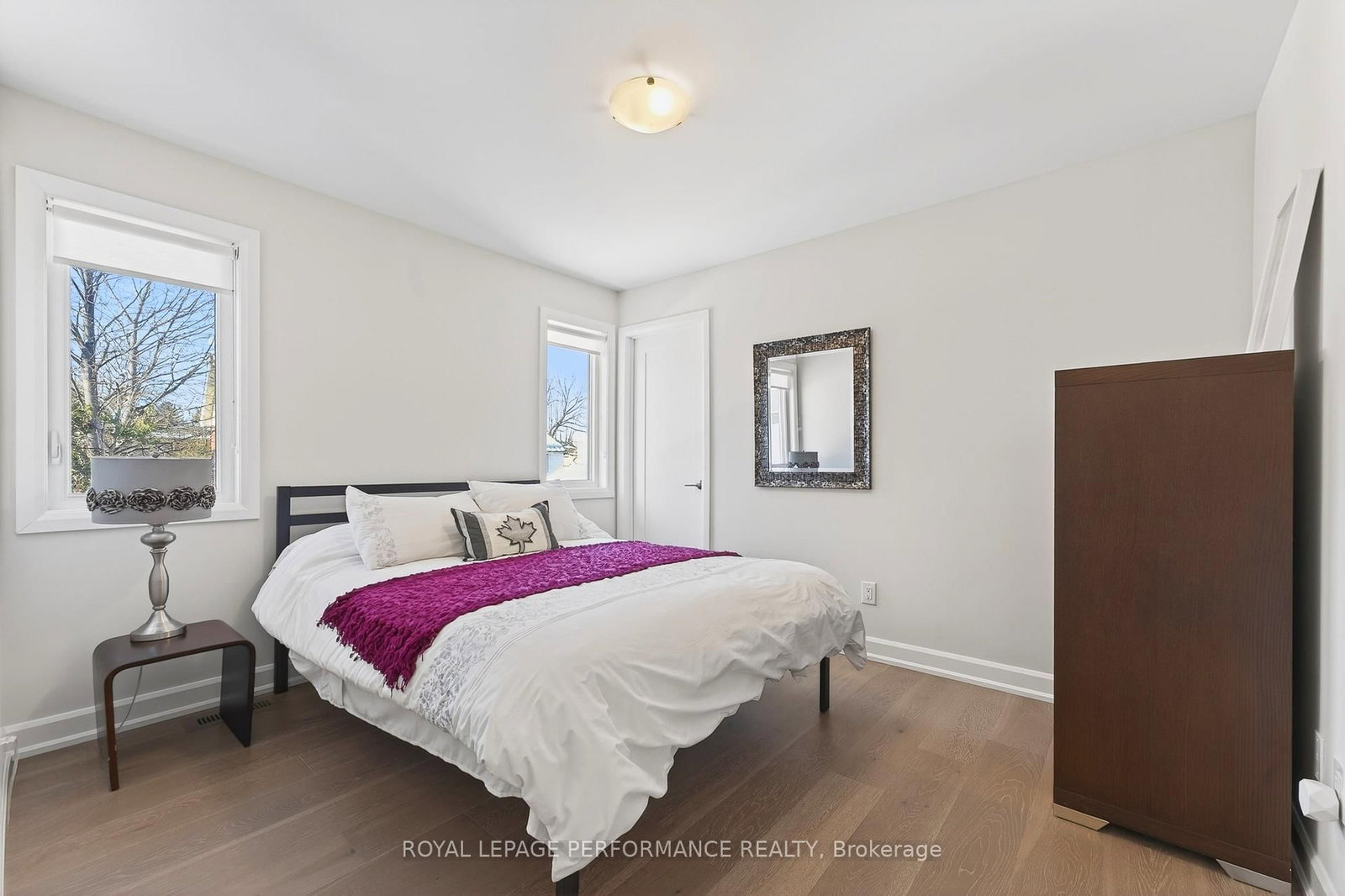 155 Buell Street, Unit B - Photo 31