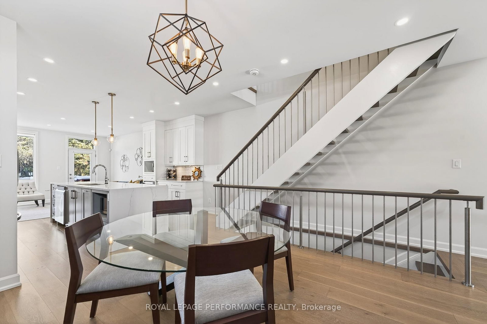 155 Buell Street, Unit B - Photo 5