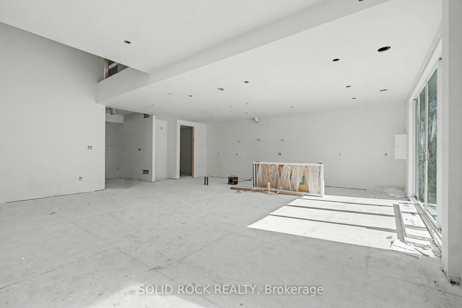 830 Alpine Avenue • Ottawa, ON photo 11