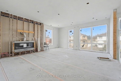830 Alpine Avenue • Ottawa, ON photo 3