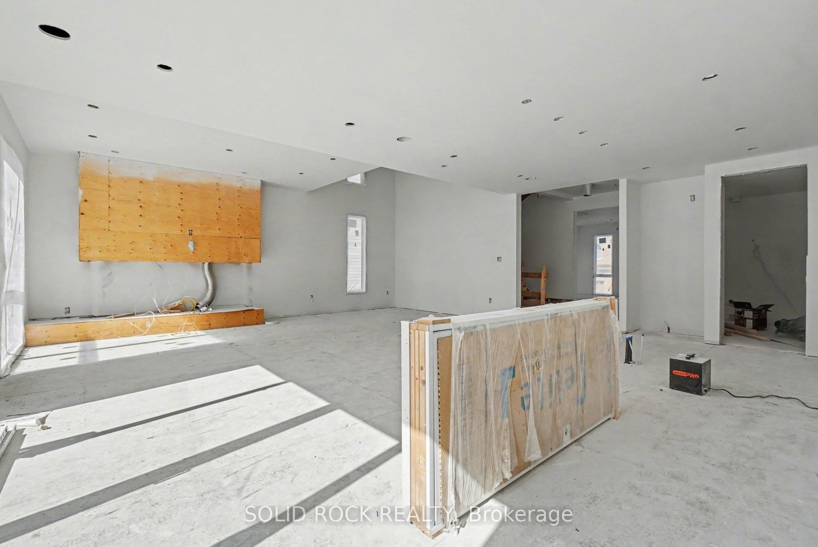 830 Alpine Avenue • Ottawa, ON photo 9