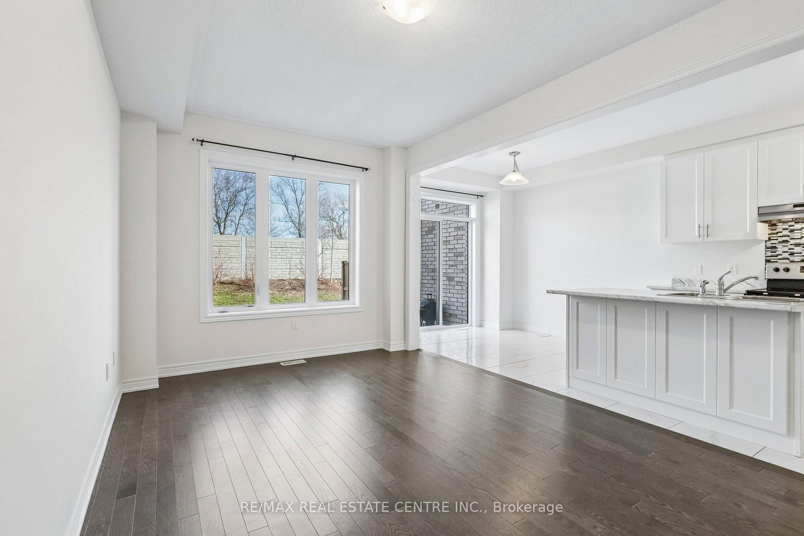 166 Deerpath Drive, Unit 52 - Photo 10