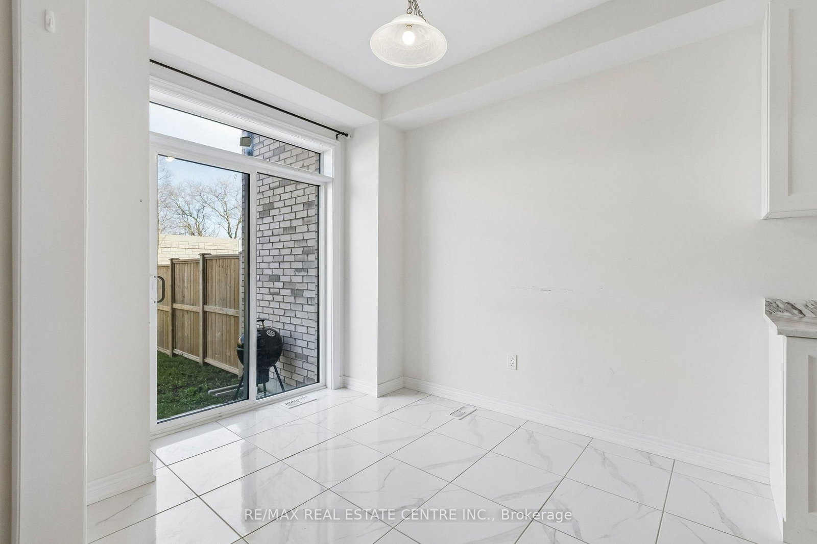 166 Deerpath Drive • #52 • Guelph, ON photo 26
