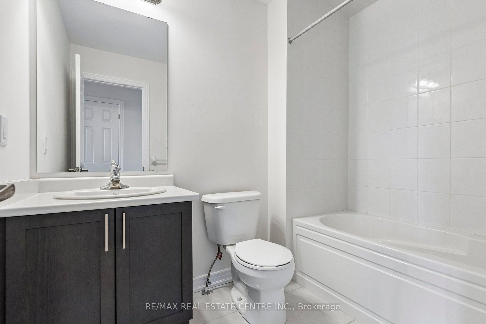 166 Deerpath Drive • #52 • Guelph, ON photo 31
