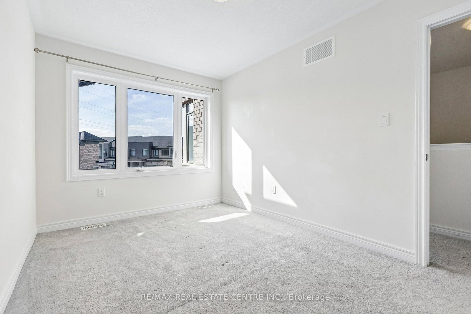 166 Deerpath Drive, Unit 52 - Photo 34