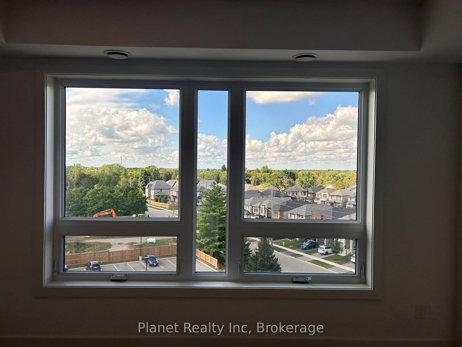 26 Lowes Road W, Unit 611 - Photo 13