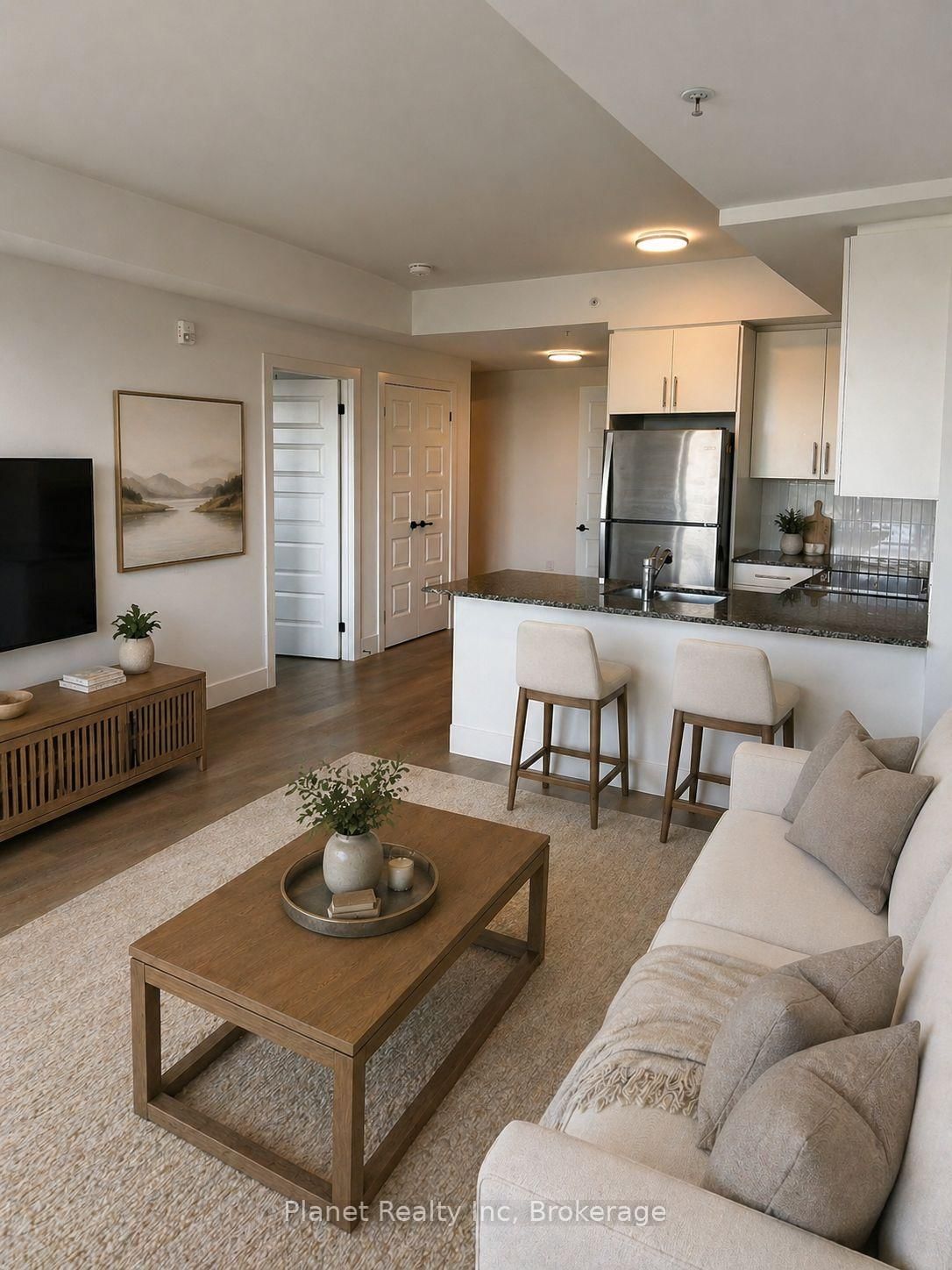 26 Lowes Road W, Unit 611 - Photo 3