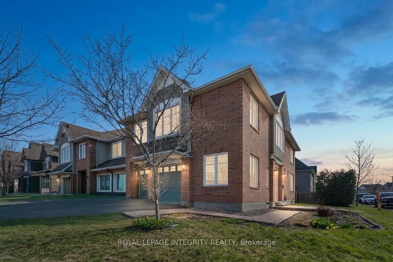 Townhouse for sale at 179 Flat Sedge Crescent, Ottawa, Ontario, K1T 0G9 - Blossom Park/Kemp Park/Findlay Creek - MLS: X13055990