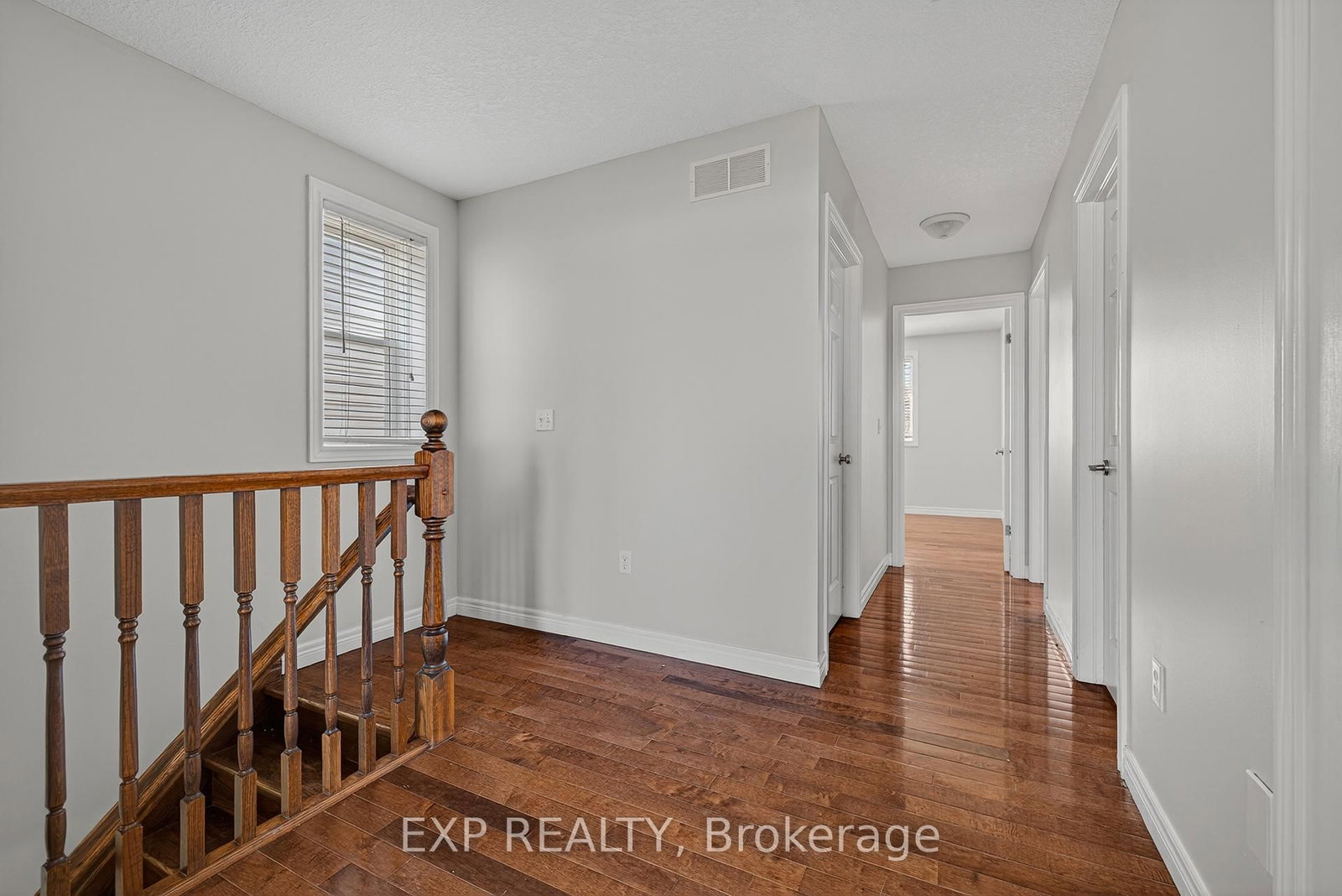 19 Sinclair Street • Guelph, ON photo 17