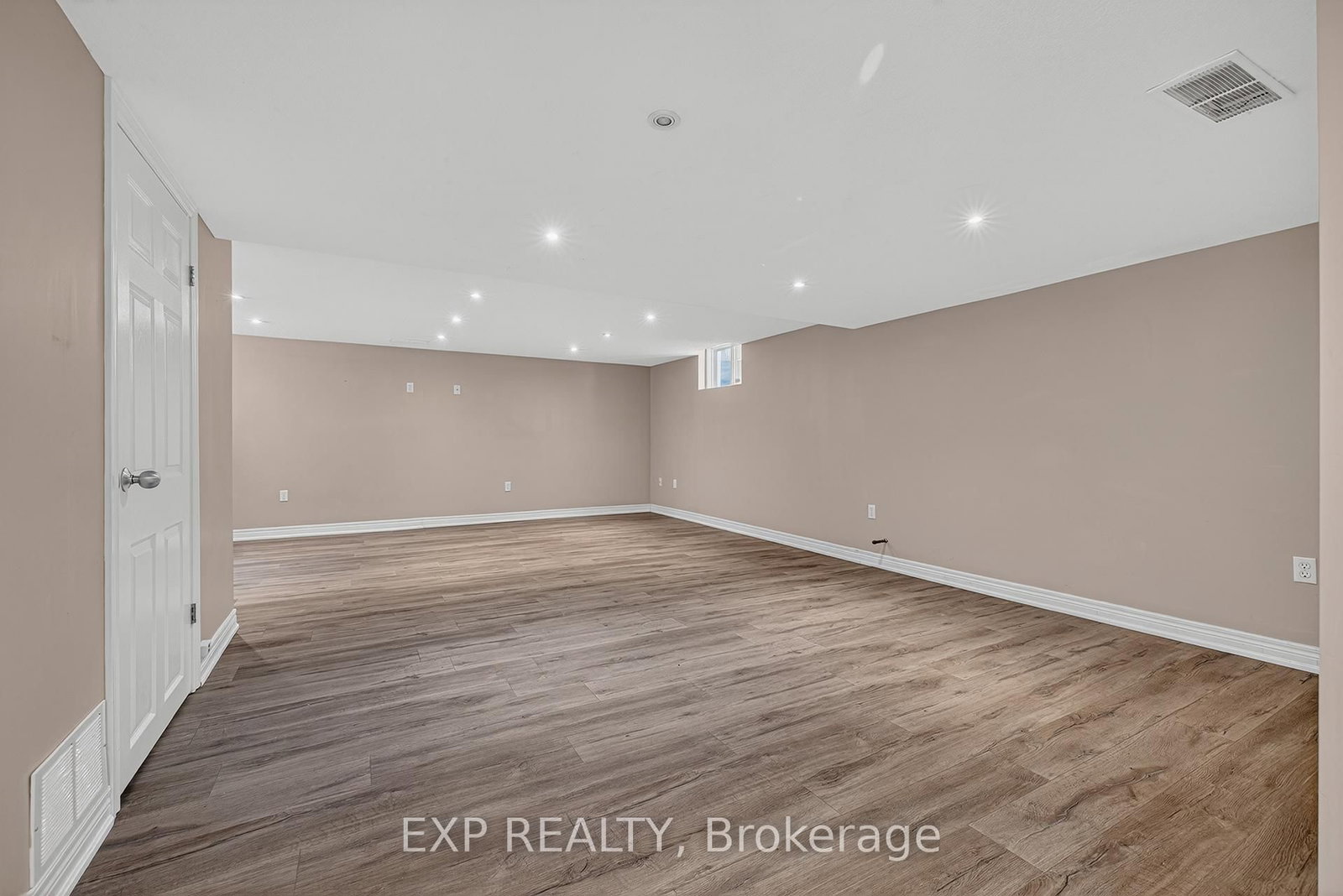 19 Sinclair Street • Guelph, ON photo 26