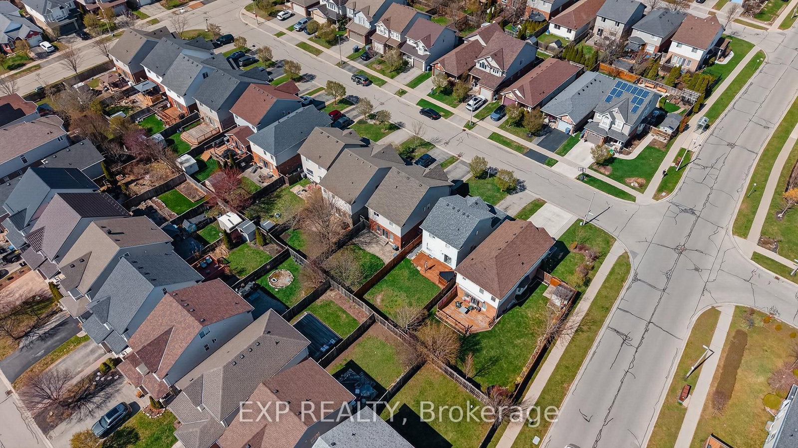 19 Sinclair Street • Guelph, ON photo 30