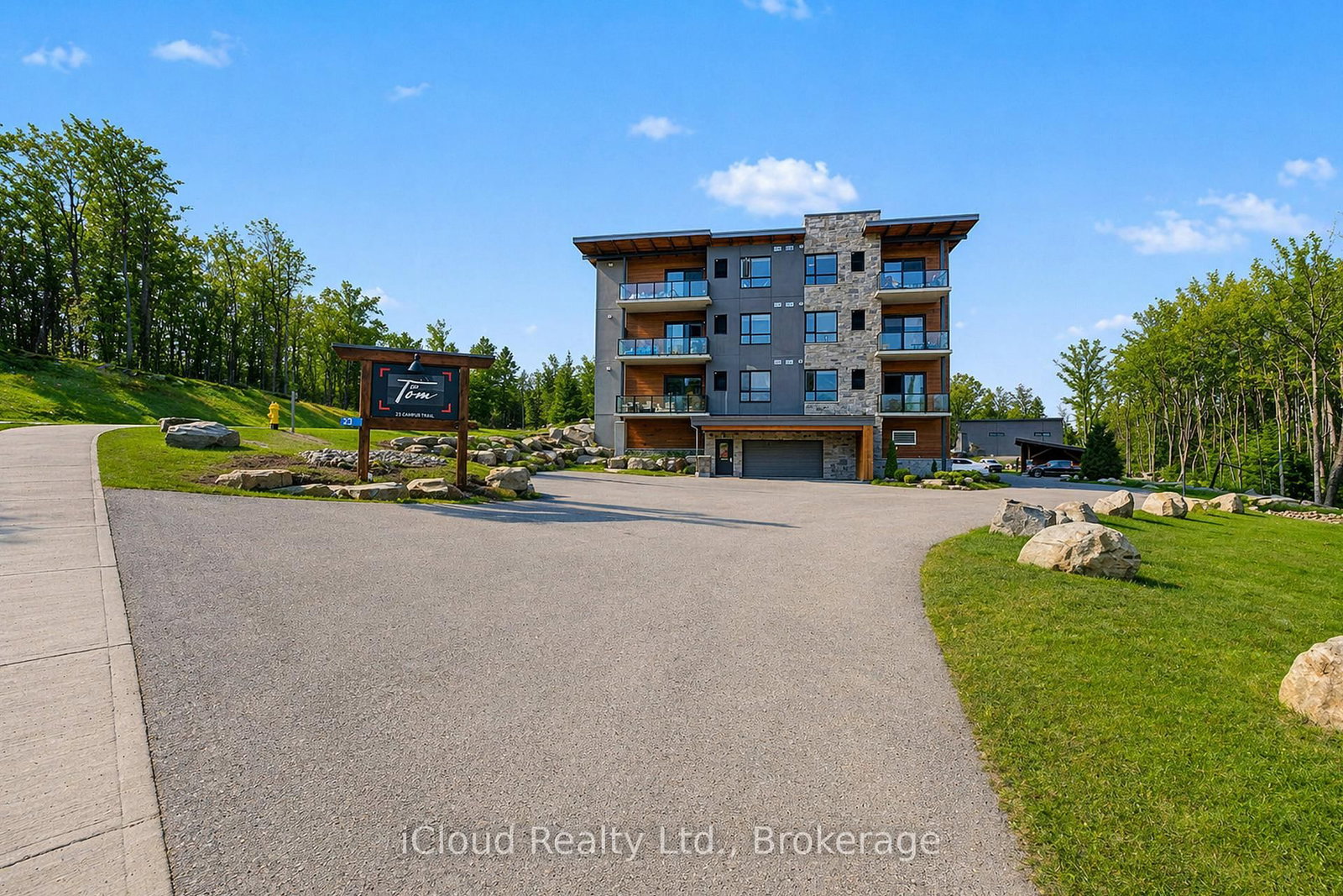 23 Campus Trail, Unit 303 - Photo 2