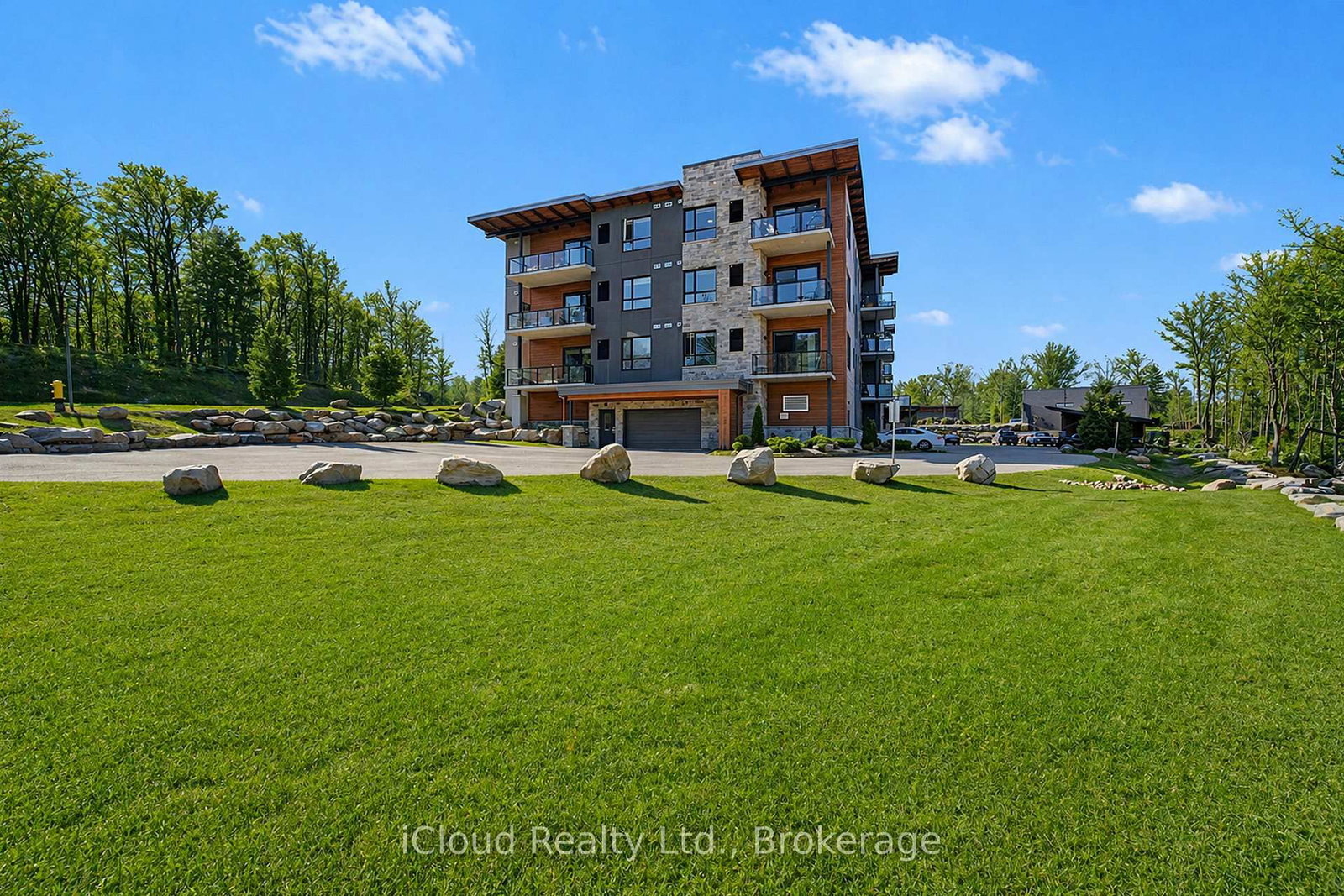 23 Campus Trail, Unit 303 - Photo 42