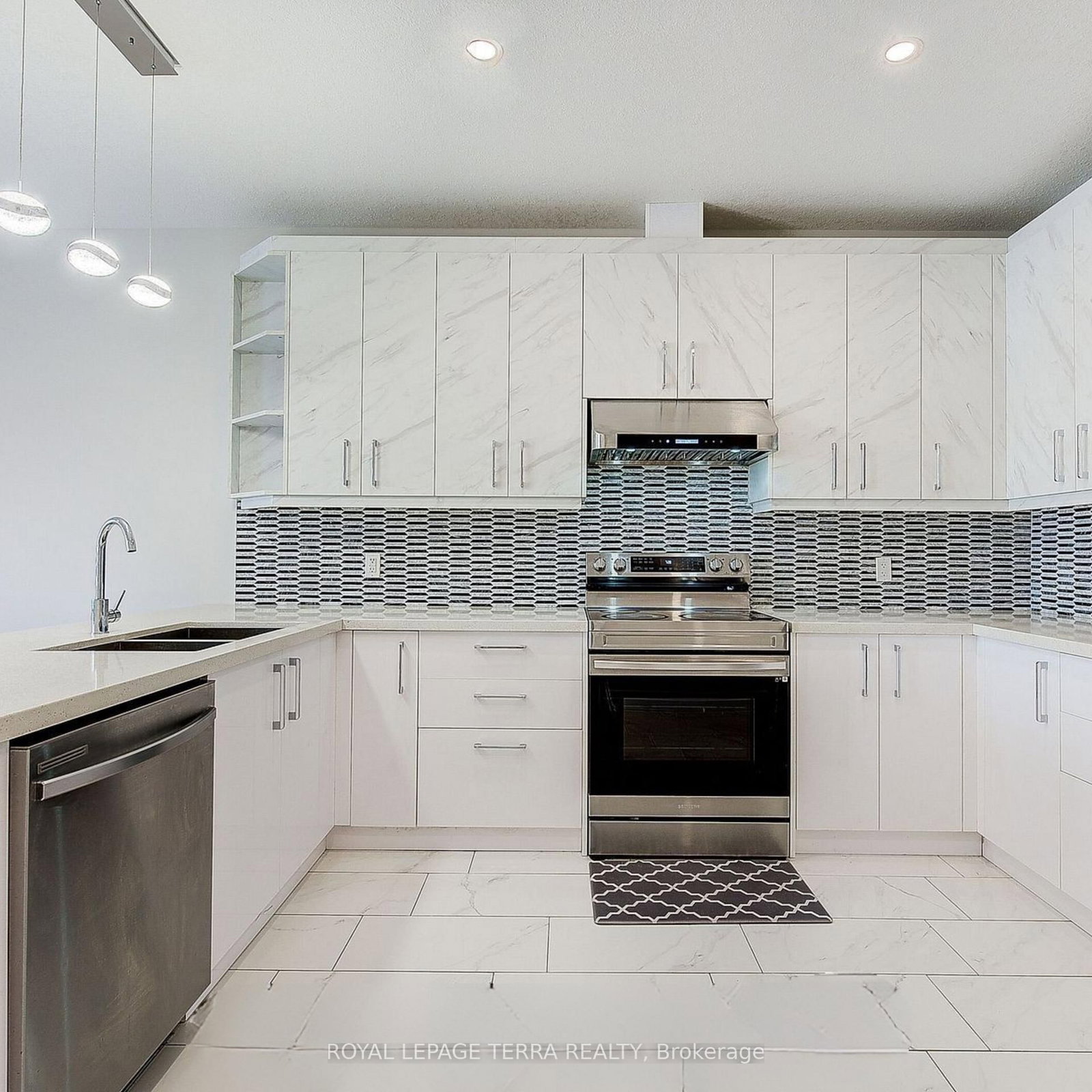 2610 Kettering Place, Unit 25 - Photo 7