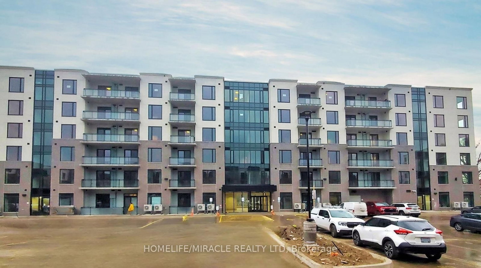 107 Roger Street, Unit 502