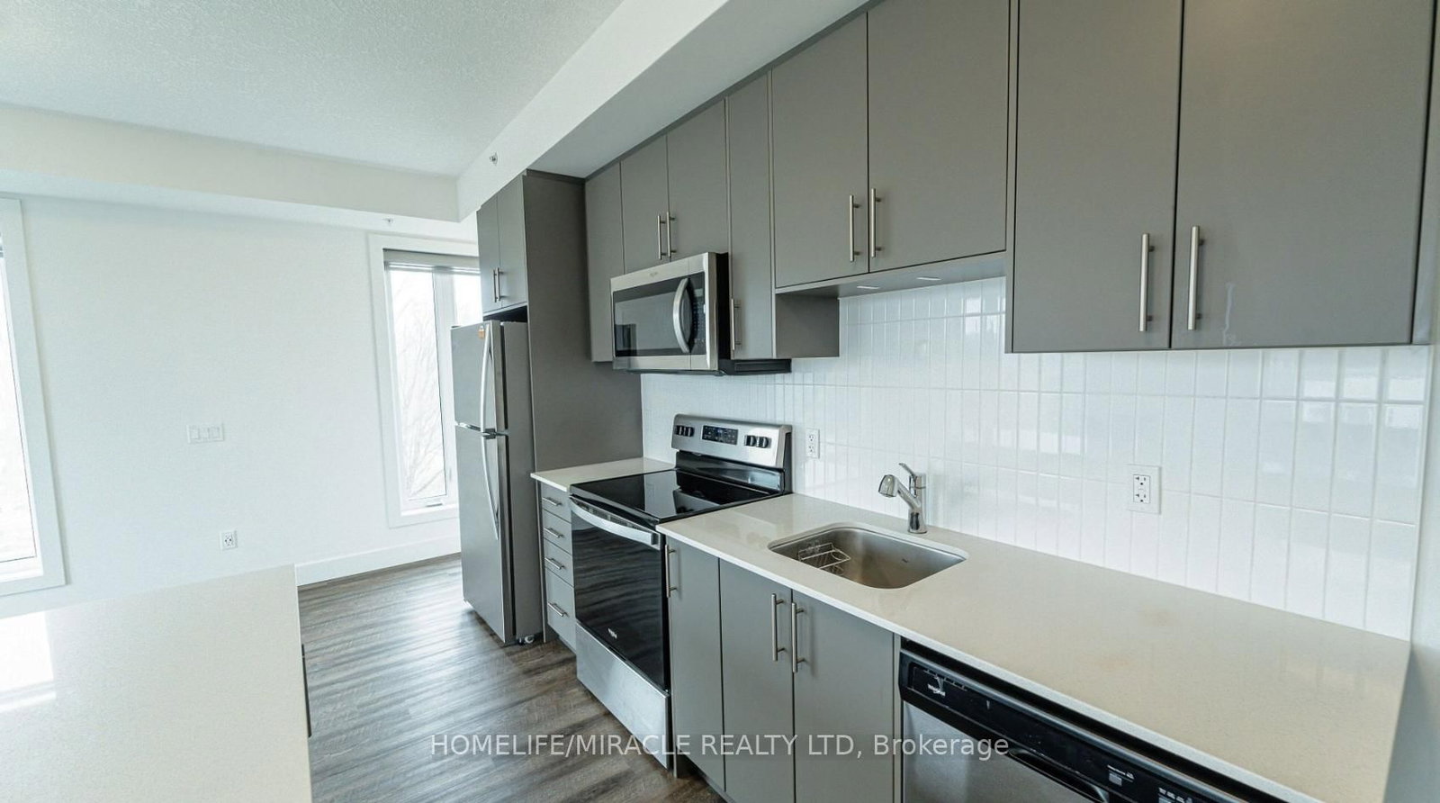 107 Roger Street, Unit 502 - Photo 7