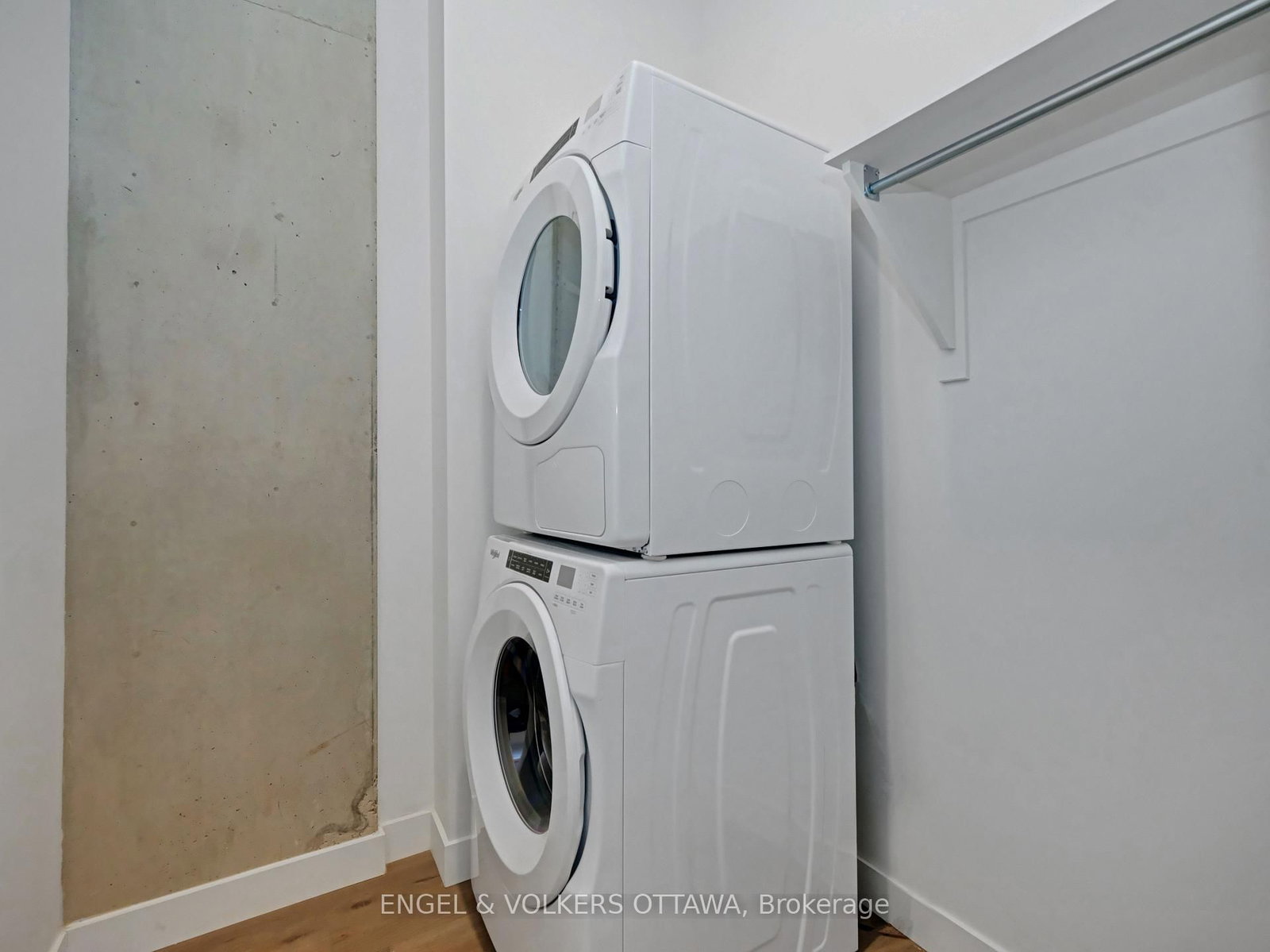 10 James Street, Unit 206 - Photo 30