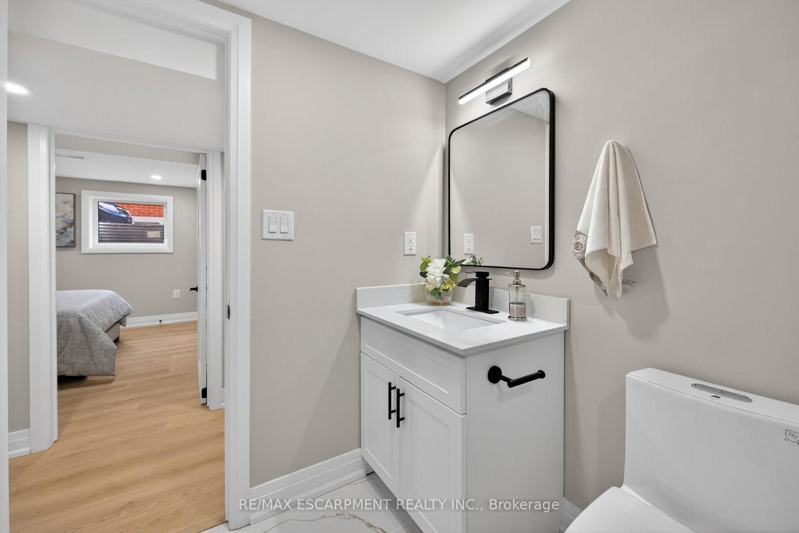 170 Fernwood Crescent - Photo 44