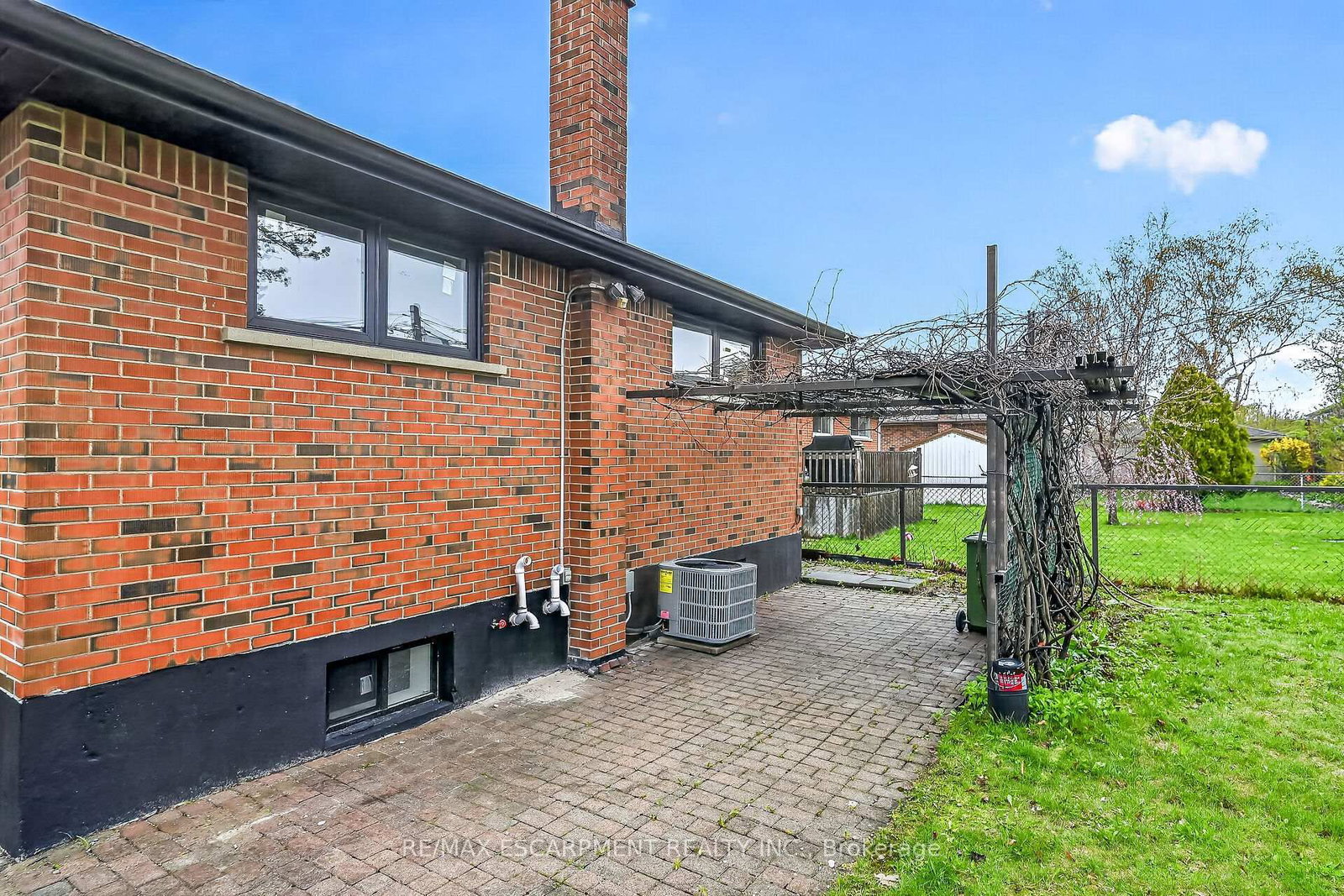 170 Fernwood Crescent - Photo 49