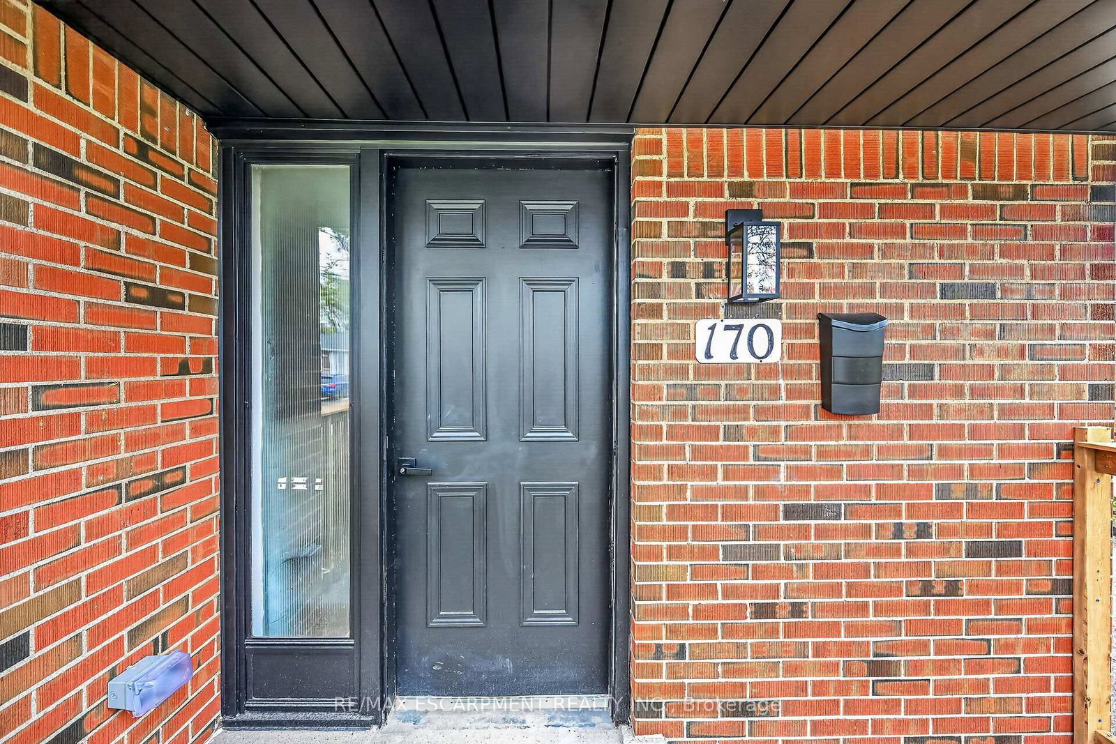 170 Fernwood Crescent - Photo 5