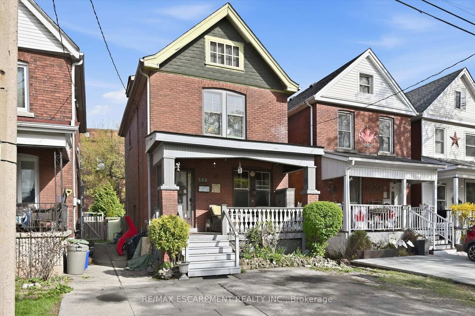 Detached House for sale at 260 Balmoral Avenue, Hamilton, Ontario, L8L 7S4 - Crown Point - MLS: X13057026