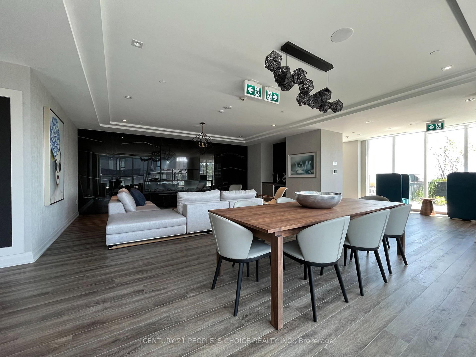 212 King William Street, Unit 1023 - Photo 25