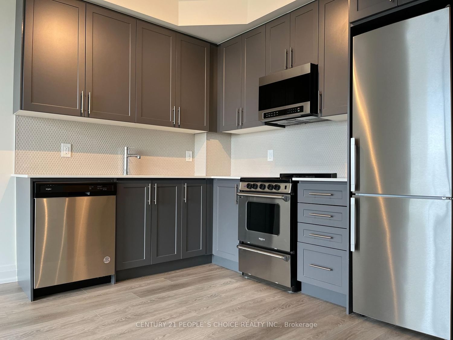 212 King William Street, Unit 1023 - Photo 6