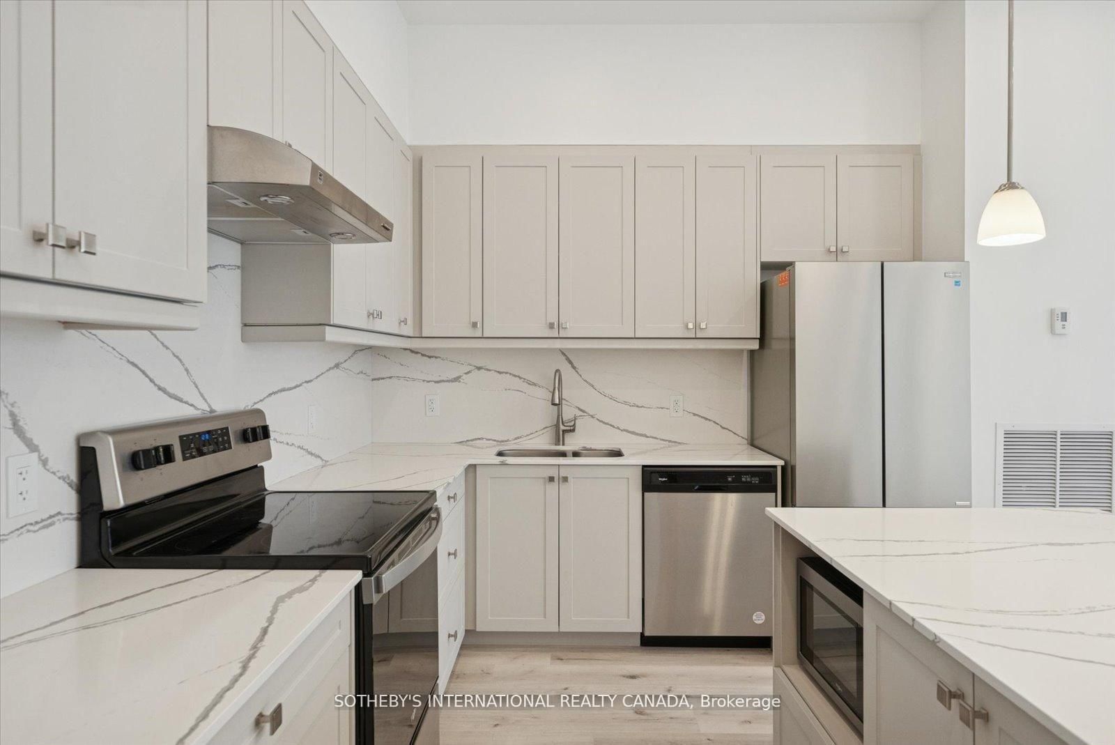 19A West Street N, Unit Penthouse 1 - Photo 8