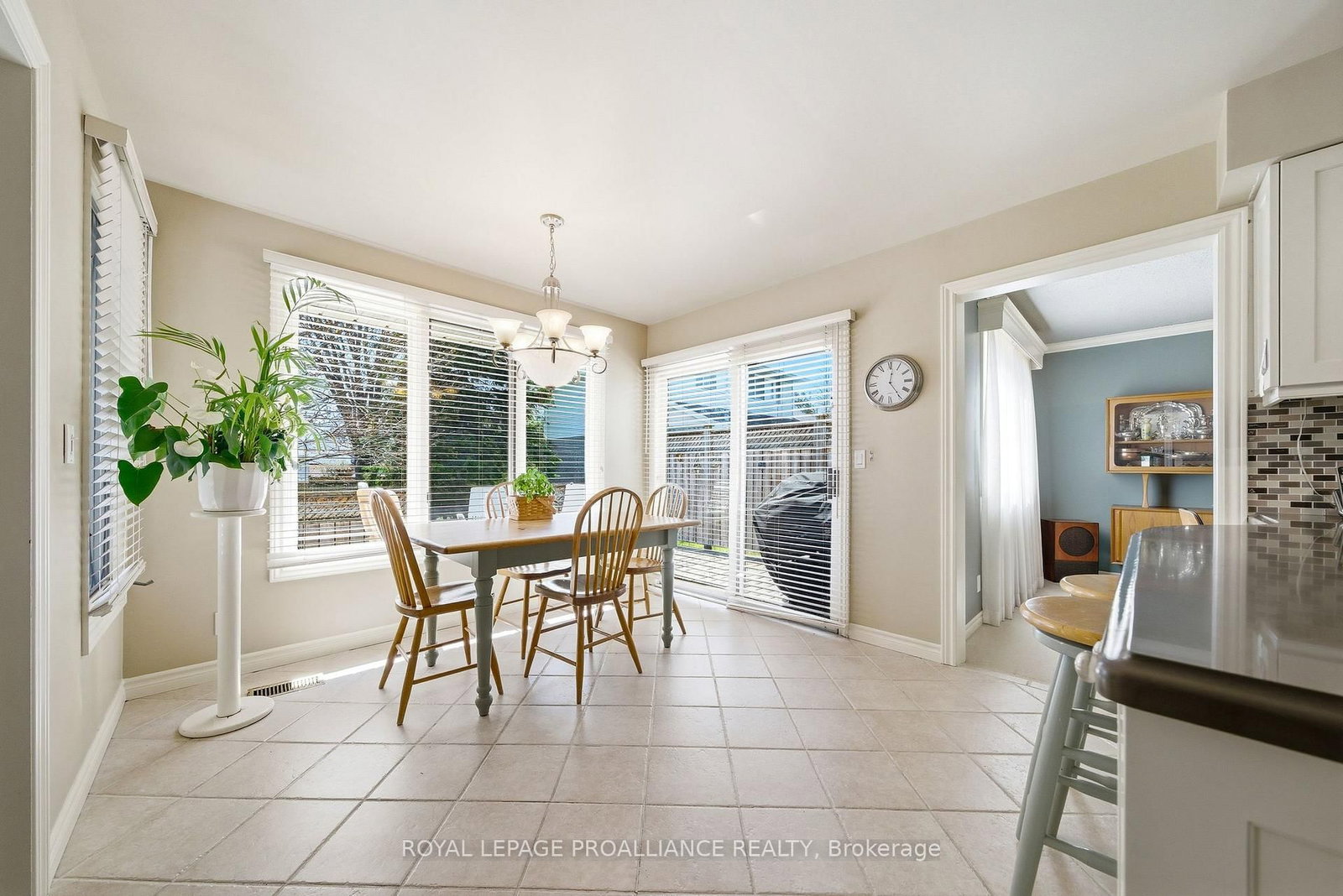 125 Tracey Park Drive • Belleville, ON photo 20