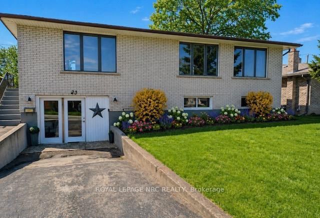 Detached House for sale at 23 NORTHGATE Drive, Welland, Ontario, L3C 5Y2 - N. Welland - MLS: X13057282