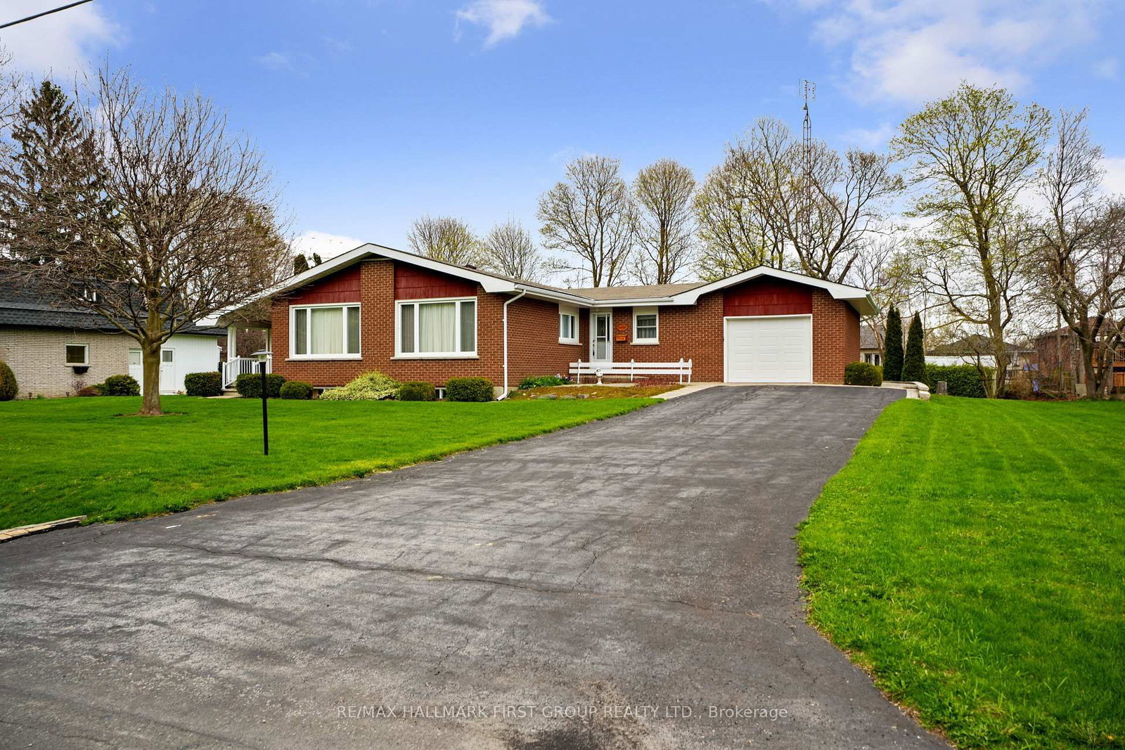 12 Maplewood Boulevard • Cobourg, ON photo 1