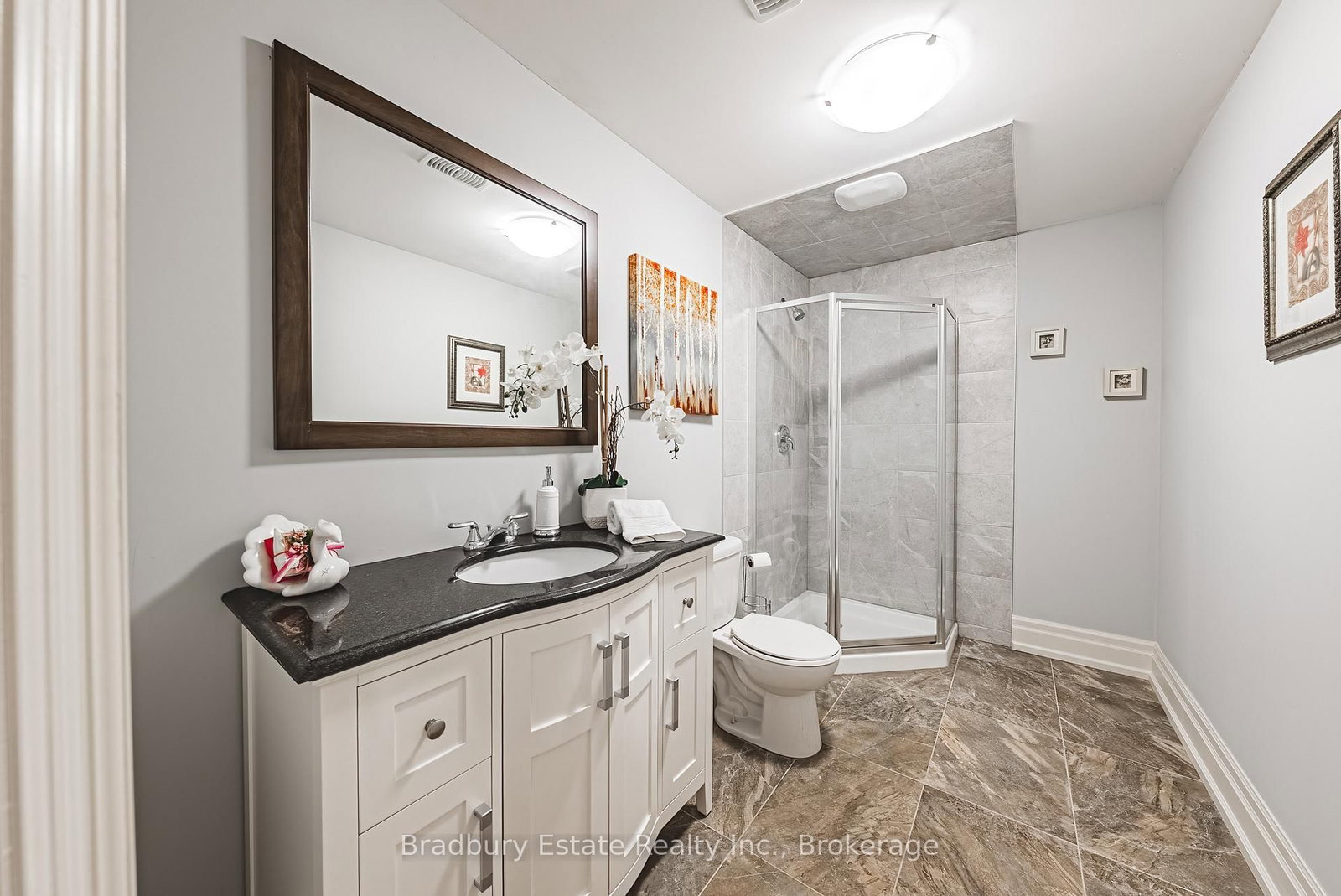 221 Glover Road • Hamilton, ON photo 38