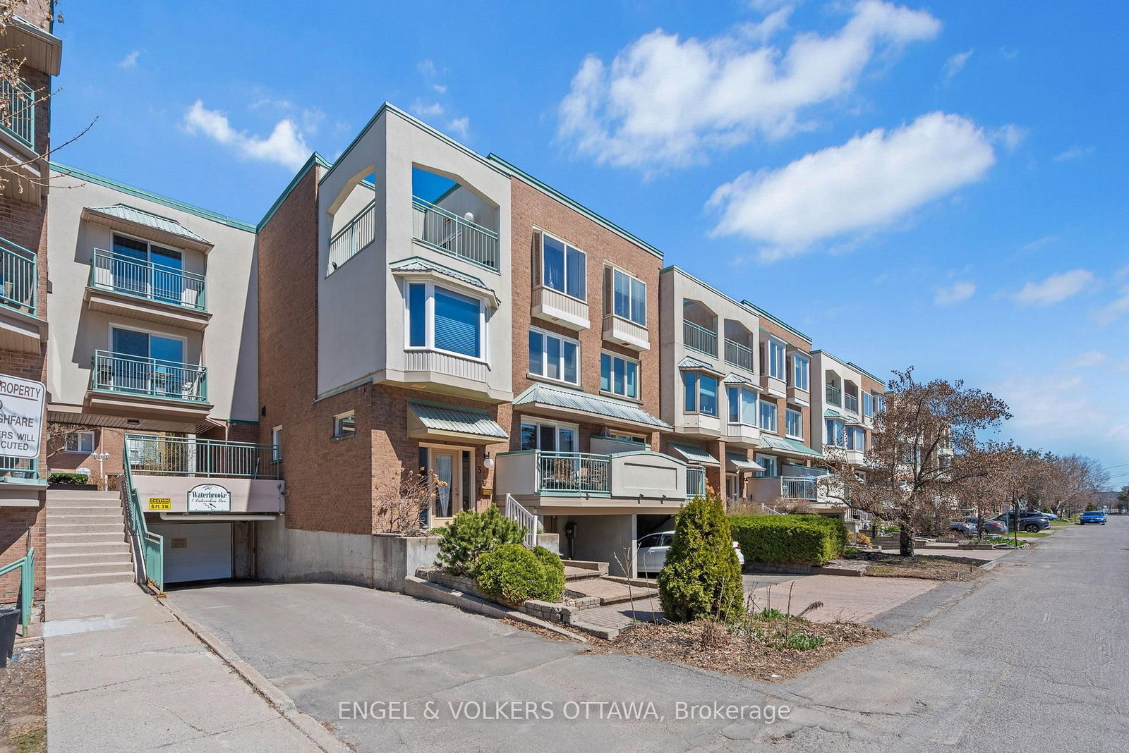 1 Columbus Avenue, Unit 403 - Photo 32