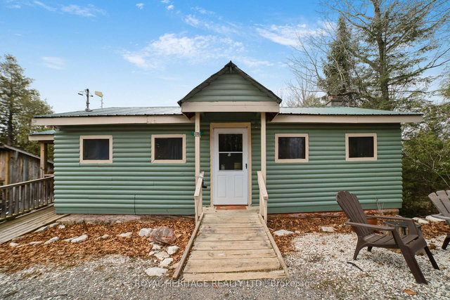 817 Darling Concession 7 Road