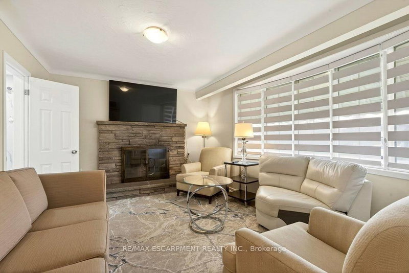 20 ST. CHARLES Drive
