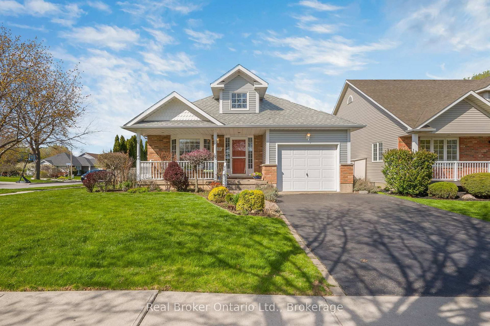 34 Margaret Avenue - Photo 2
