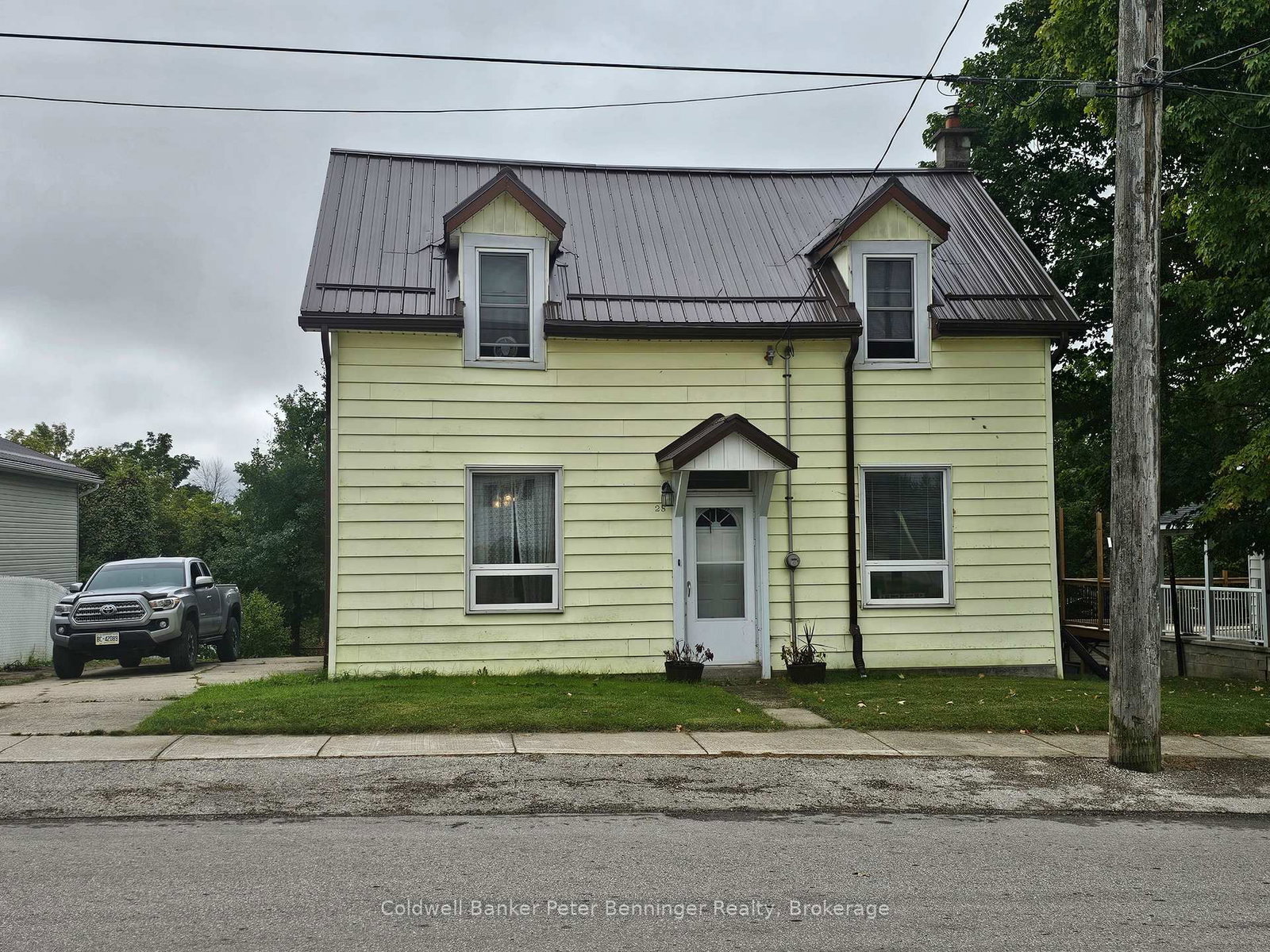 Listing Image 3